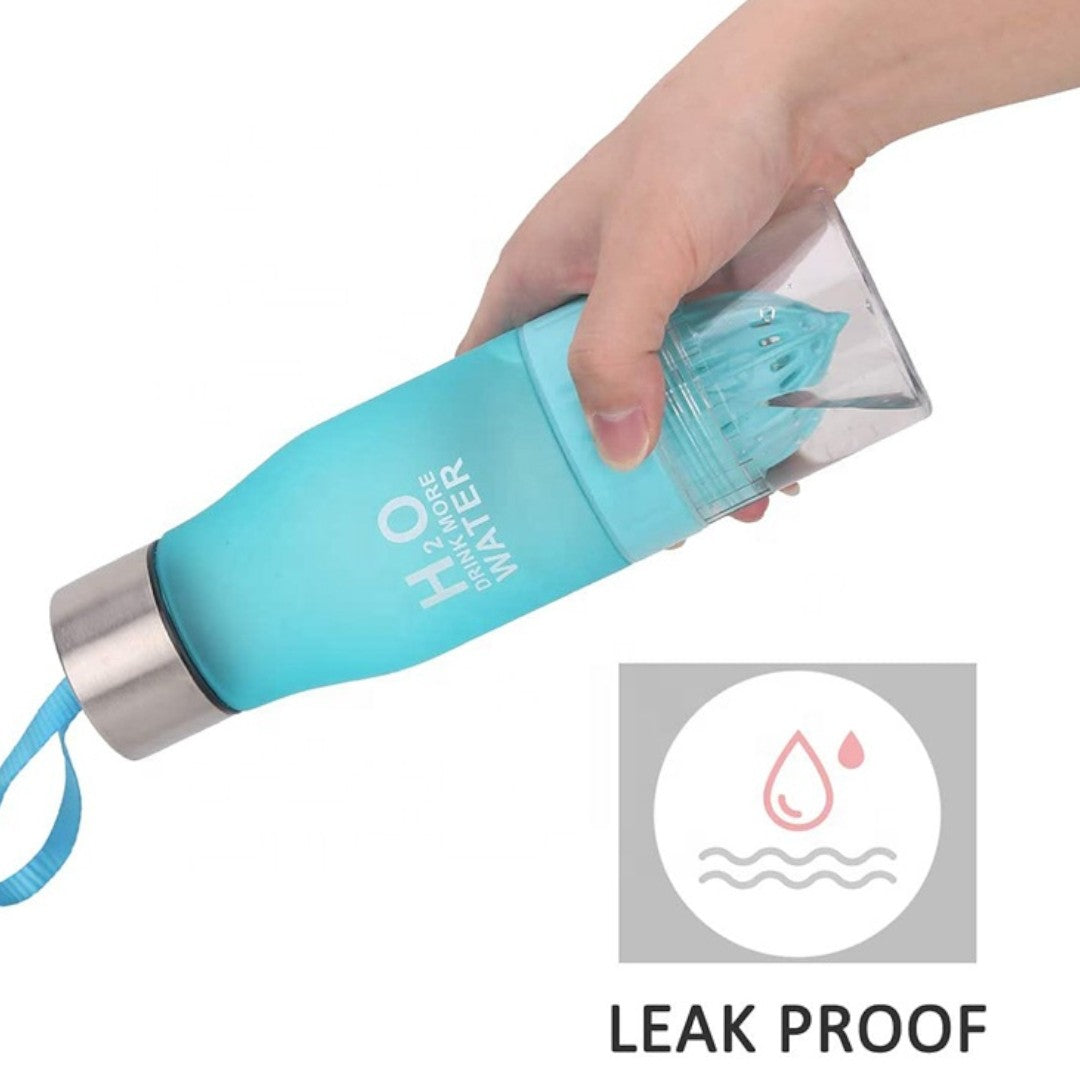 650ml Plastic Fruit Infuser Squeezer Cup 2 in 1 Lemon Water Bottle